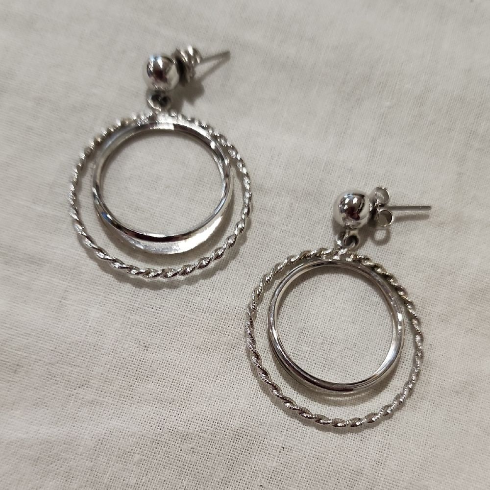 Avon Silver Hoop Earrings for pierced ears - Vintage